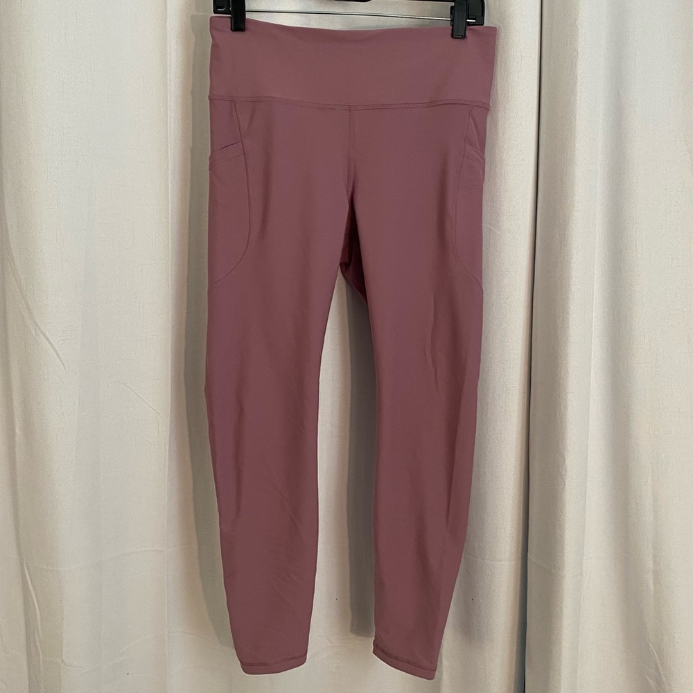 Old Navy Active High-Rise Leggings in Mauve Pink